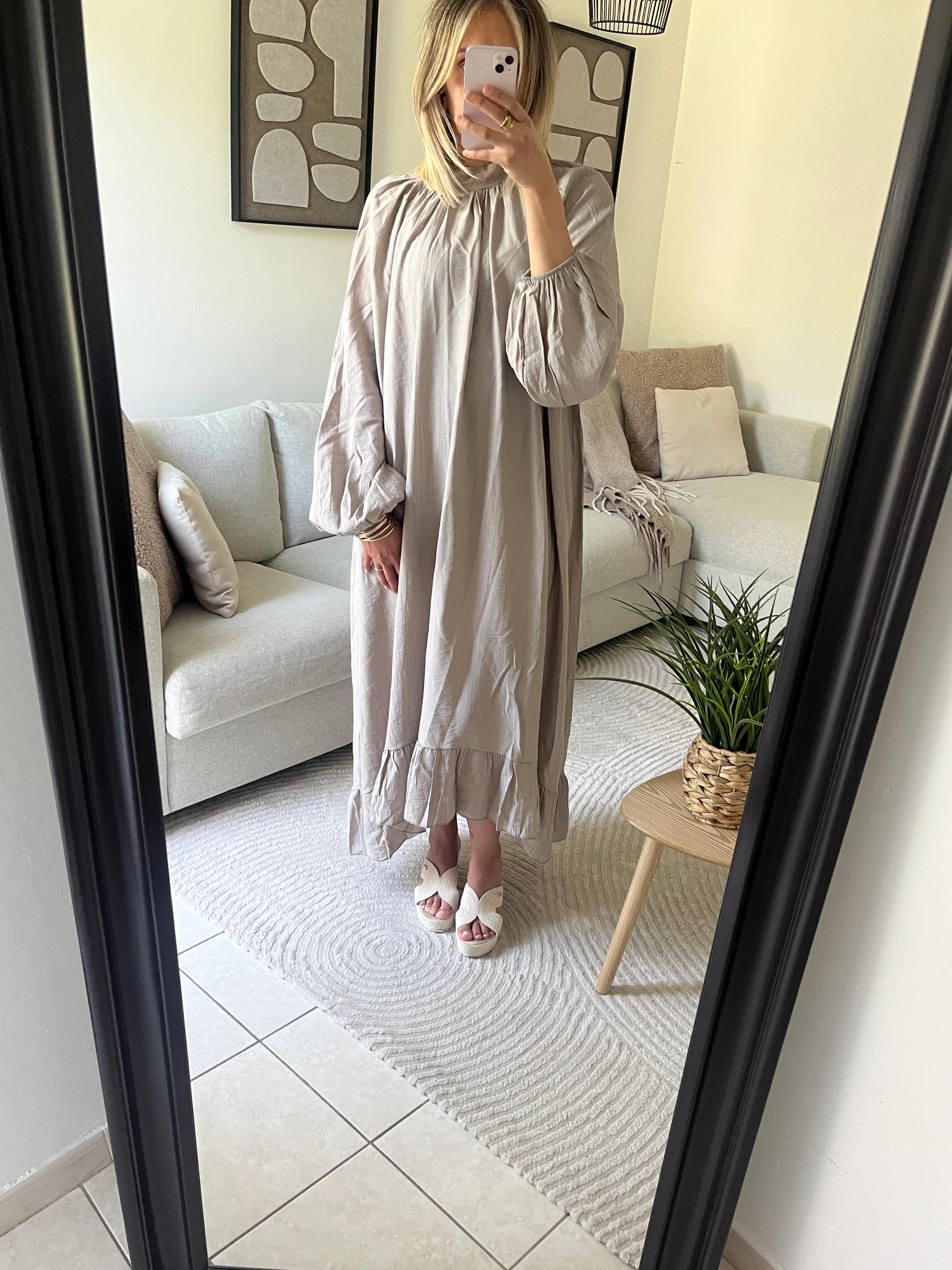Robe large beige